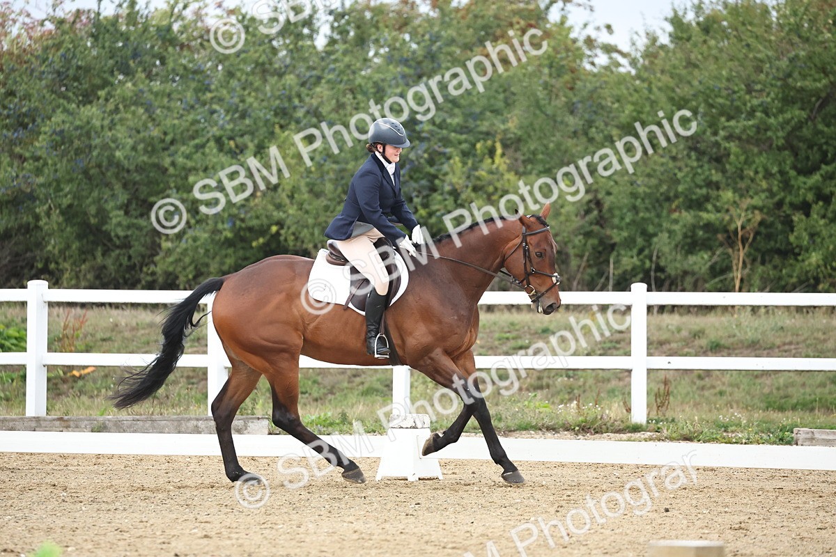 SBM_004275 - Class 8 - Novice 3 Champs