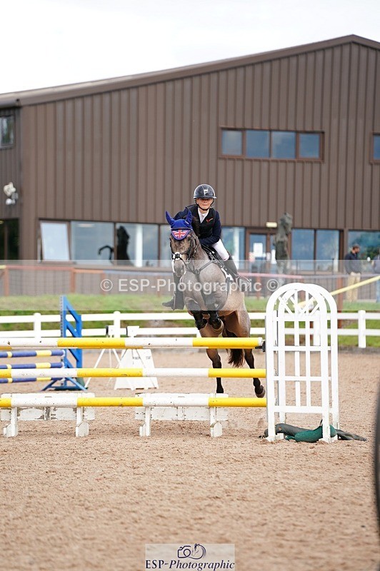 250921-143448-04075 - Cls 27+28 Club and Schools 1m