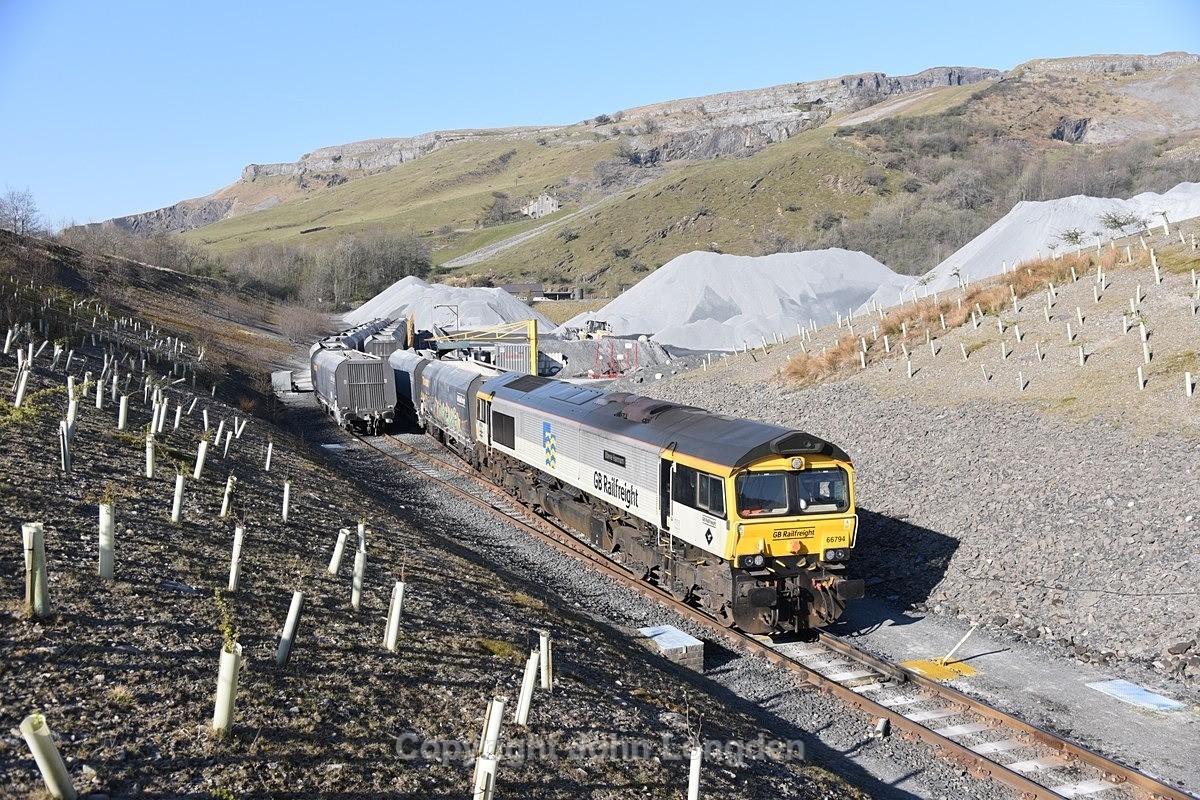 JL - 10.4.25 66794 6M38 Arcow - Bredbury, Arcow - Latest shots