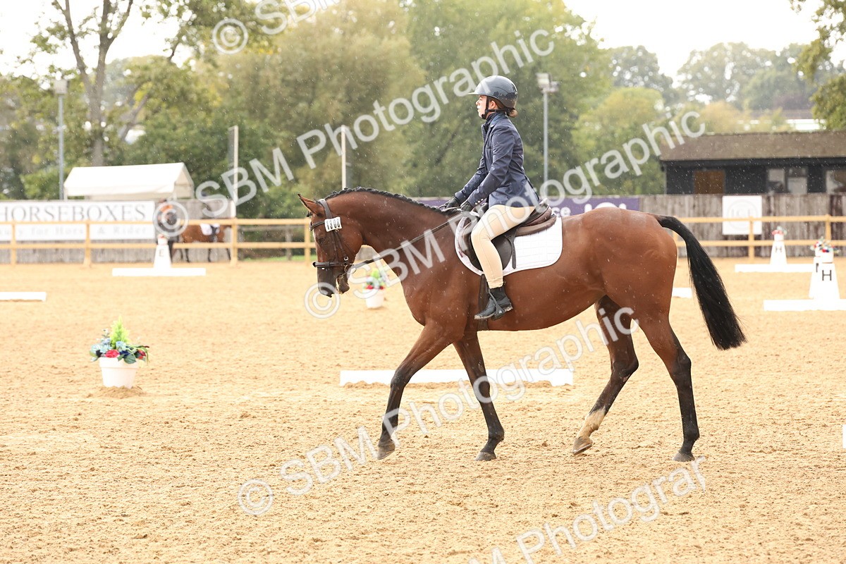 SBM_44082 - D6 - Small Tour Championship Intro 4