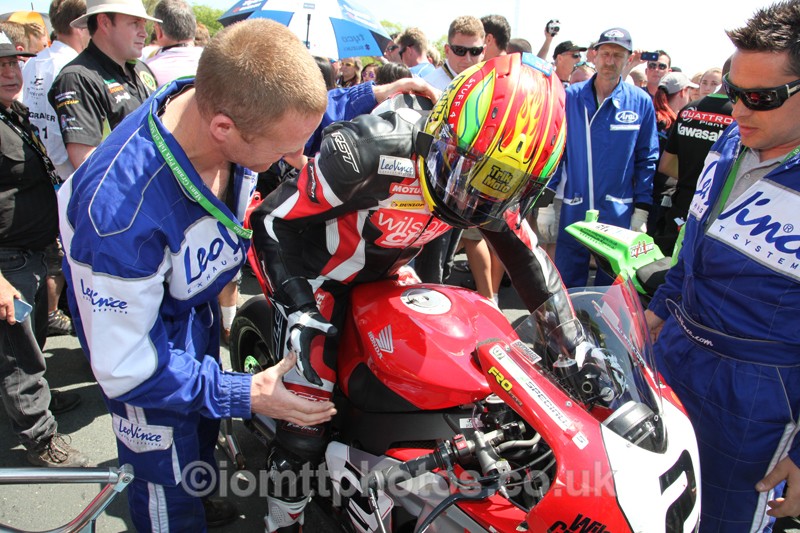 IMG_0533 - Senior TT - Start Line
