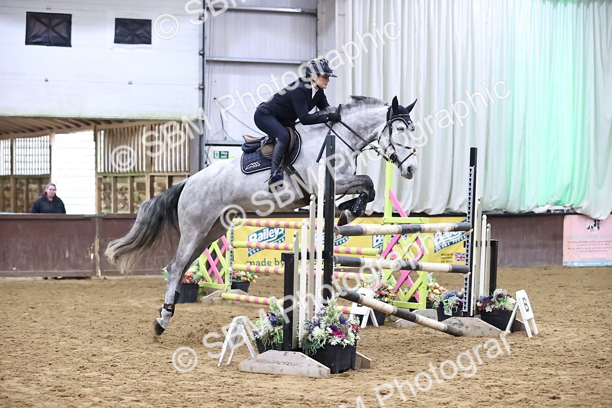 SBM_002340 - Class 11 - Senior Foxhunter - 1.20m