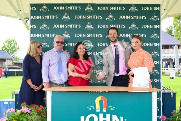 yr10072021r7-41 - Race 7: 5.15pm John Smith's Stakes