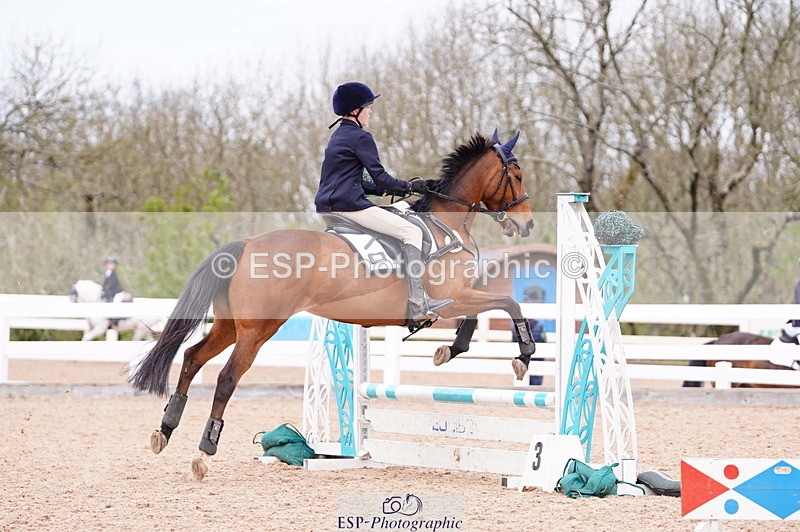 240506A-141806-09477 - Cls 17 Club 60cm