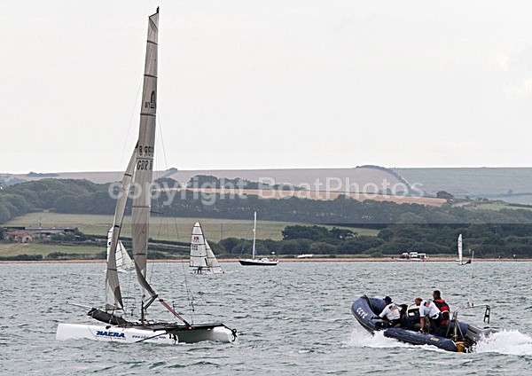 100729 GBR8 REUNITED WITH CREW IMG_7252 - Sailboats - multihull