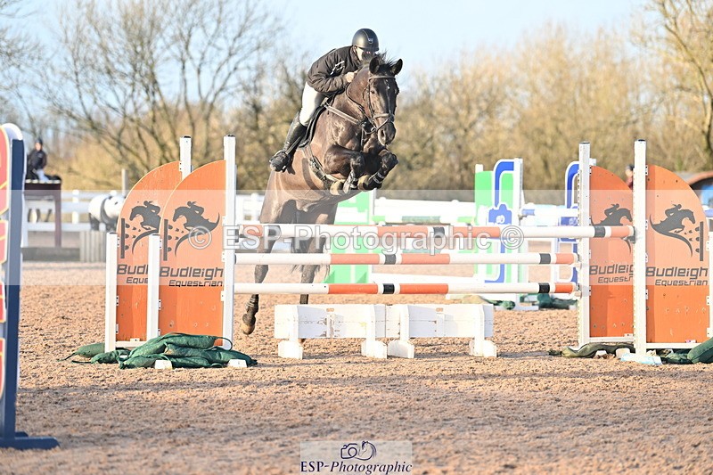 231210A-145419-02848 - Cls 21 Foxhunter & 1.20m Open