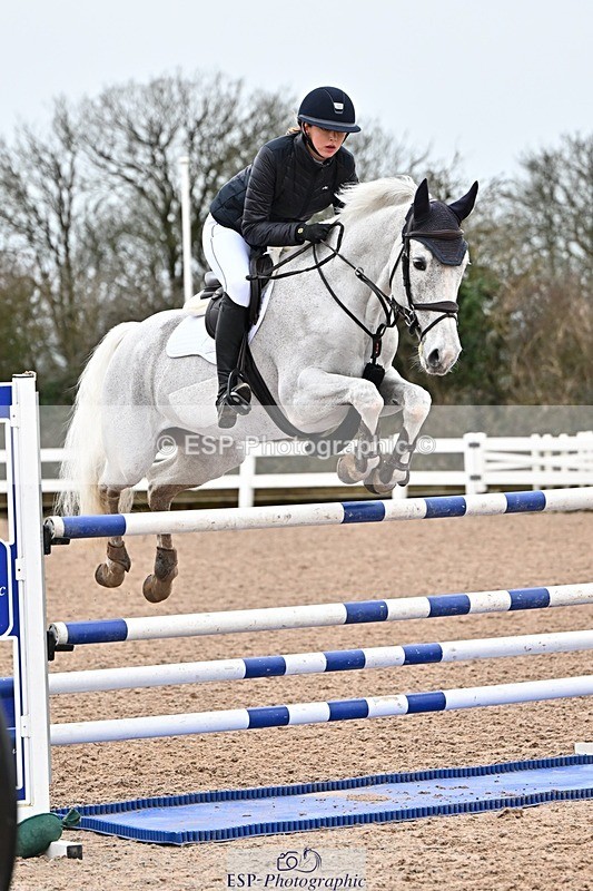 250129-133713-00470 - Cls 06 Foxhunter & 1.20m Open
