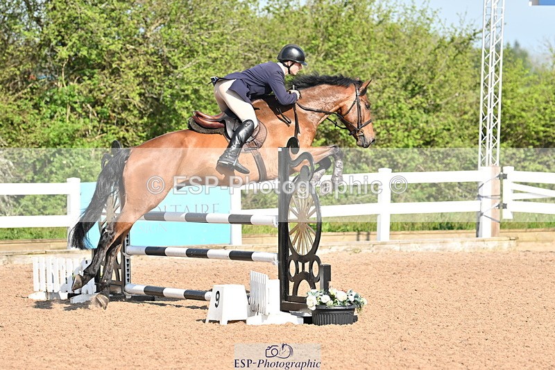 240509A-091841-00094 - Cls 1 British Novice and 90cm Open