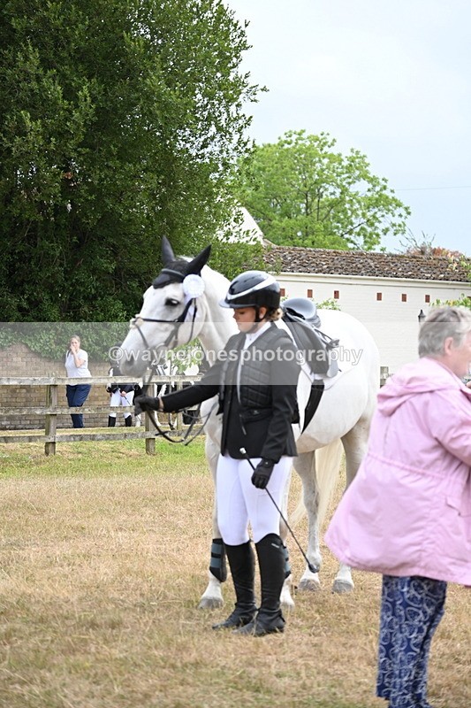 WJ6_0980 - Class 14 Intermediate Jumping 75cm