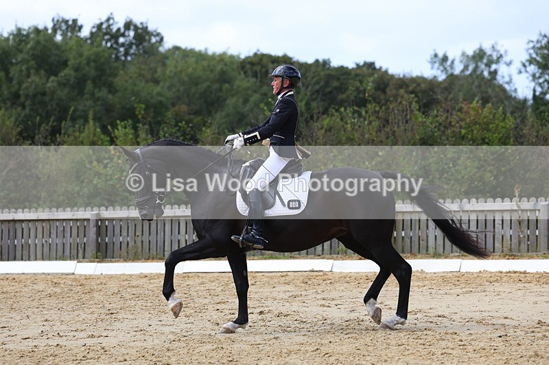 3E7A3833 - Class 8: Novice 6 Section A Championship