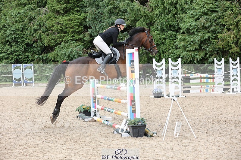 240711-122745-27101 - Cls 122 1.10m Amateur Quali