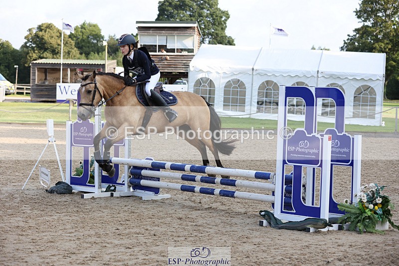 240823X-085134-14281 - 60cm R1 8.30 to 10.00