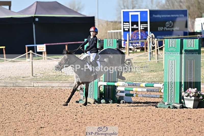 250401-164418-00209 - 60cm classes