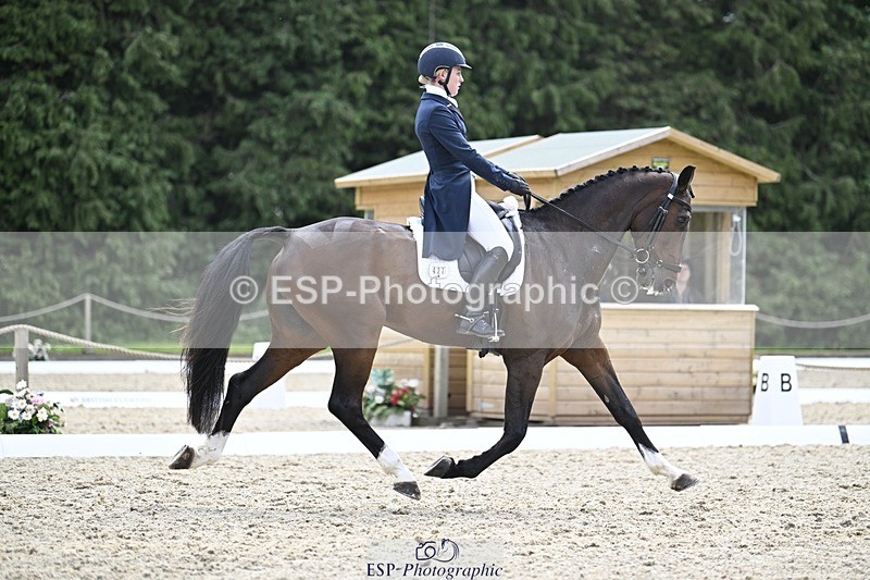 000101-190104-03818 - 427-ICARUS-Isabel_White