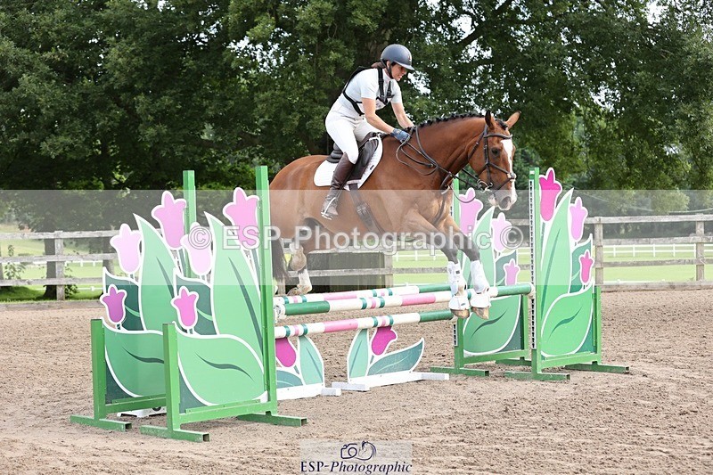 240803-094902-00182 - 005-Laura_Keam-DIAMOND_CRUISE_ON