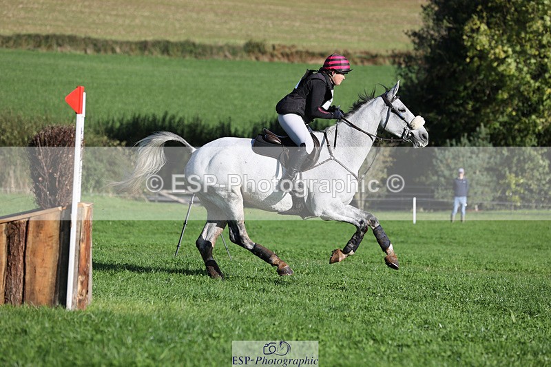 241025-111420-06438 - 014-Lizzie.Luxton-ST.TROPEZ