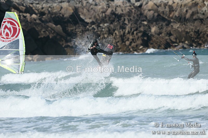 KS 020413-212 - Kite Surfing