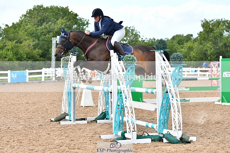 230819A-161412-01141 - Cls 33 1.05m Amateur Qualifier