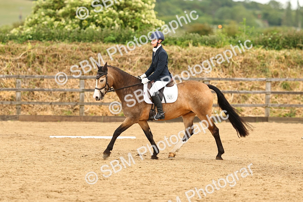 SBM_003105 - Class 7 - Novice 2