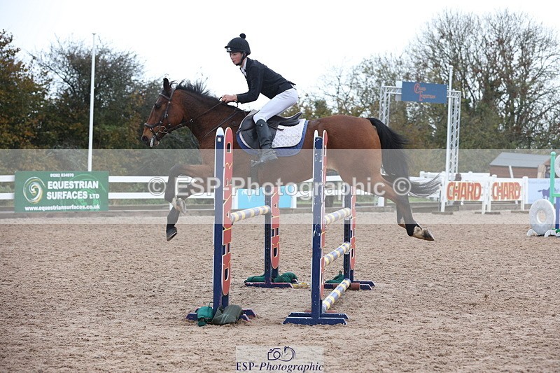 231112A-124704-04182 - Cls 19 Snr 1.05m Open