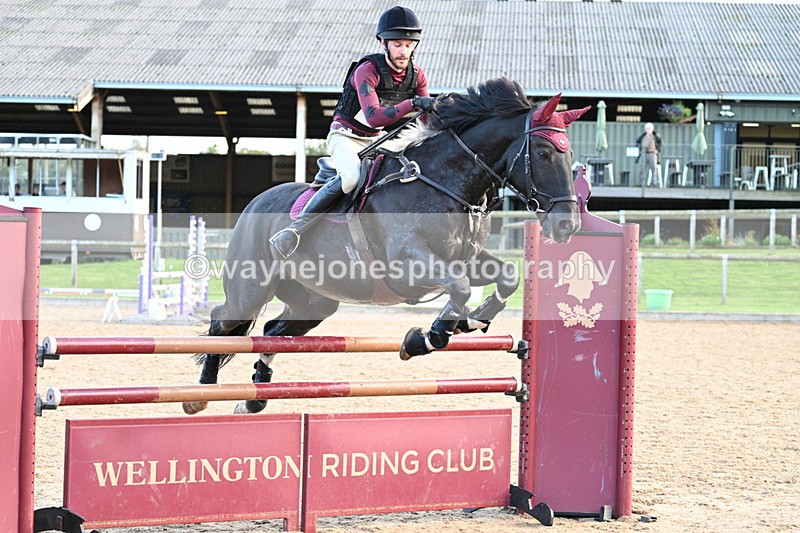 WJ7_6396 - Time 16:55 to 17:11