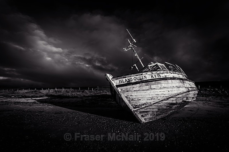 Island Queen 6489 bw - Black & White