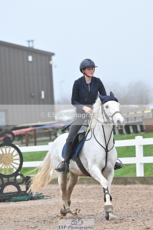 251115-130724-00888 - Cls 14+15 Junior 1.20m and 148cm