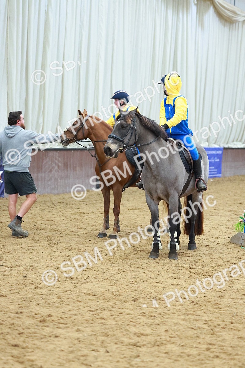 SBM_002897 - Class 4 - Pairs