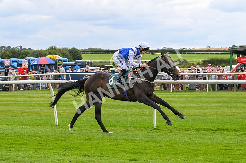 060824-Race 1-Hot Property-2416 - Race 1