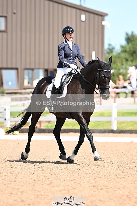 240816A-131237-05001 - 110-Hope.Hayward-Et.LΓÇÖAmour