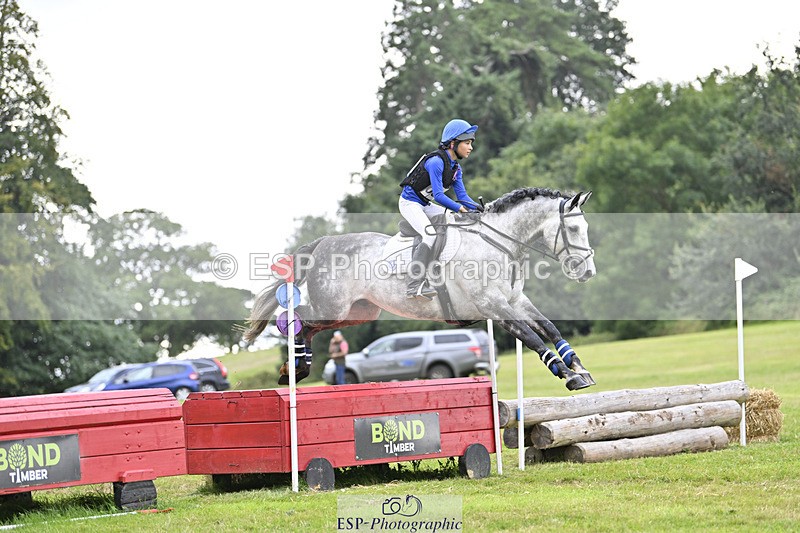 240825X-165158-37627 - 80cm XC 16.30 to 17.30