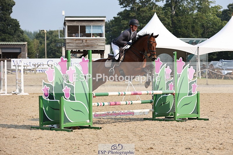 250816A-102753-00718 - Cls 3 Snr British Novice