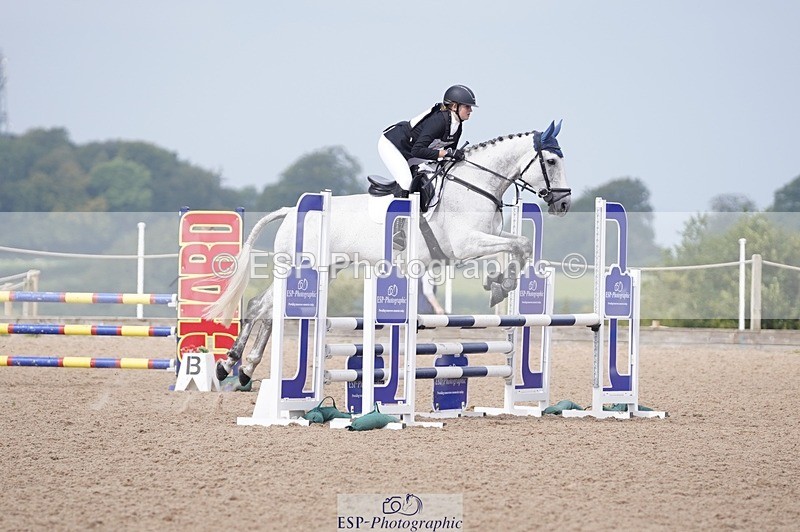 240831A-112918-01204 - 014-Caitlyn.Faull-PENNINEVIEW.SUMMER