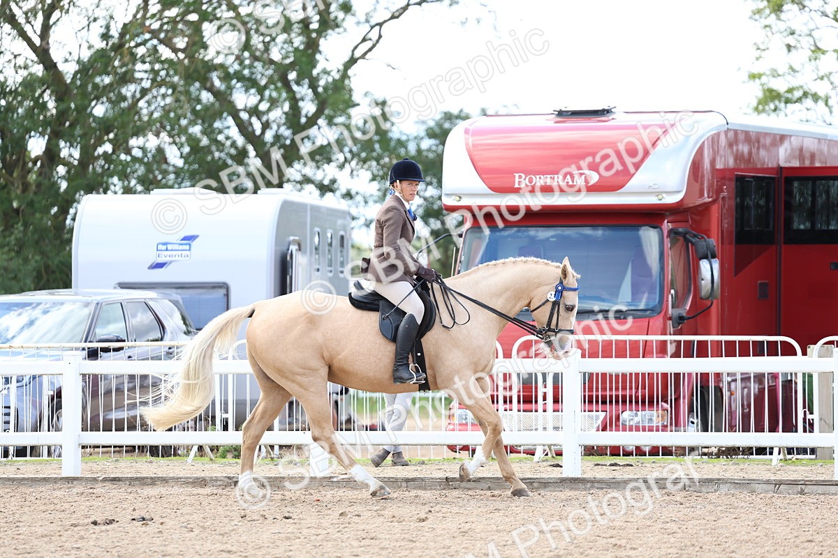 SBM_17149 - Class 315 - Best Horse - Rider Combination