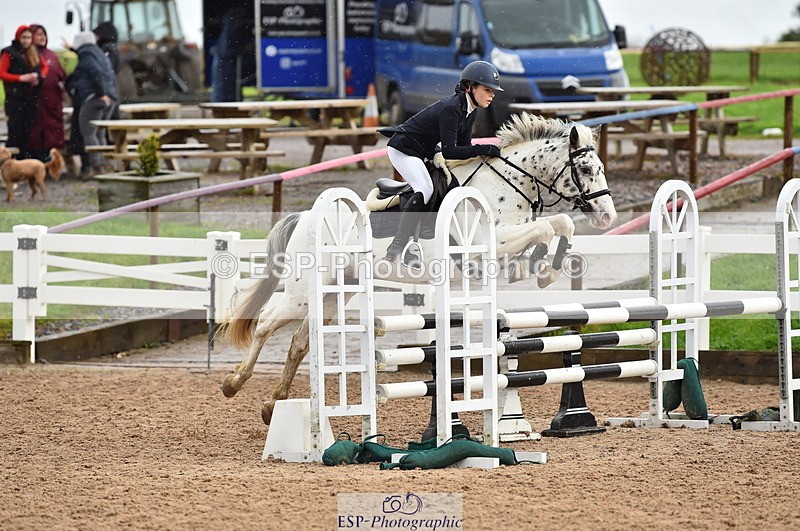 231028A-120912-01028 - Cls 3 Discovery & 90cm Open