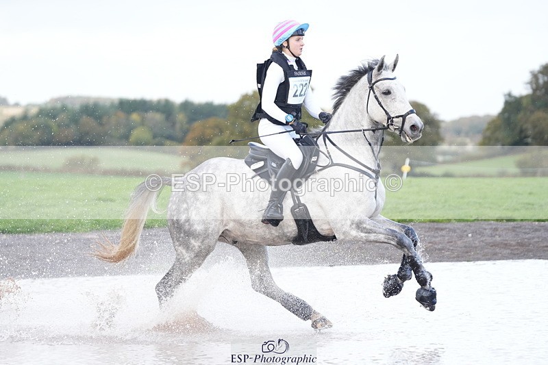 251024A-144958-12961 - C-222-Clemmie.Kerridge