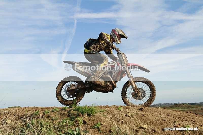 MX 291011 3 - Guernsey Championship 29/10/11