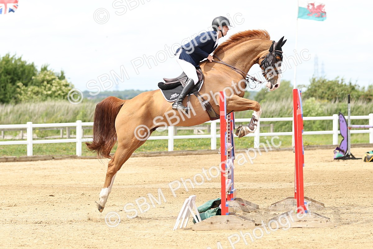 SBM_001020 - Class 4 - Senior Newcomers - 1.10m