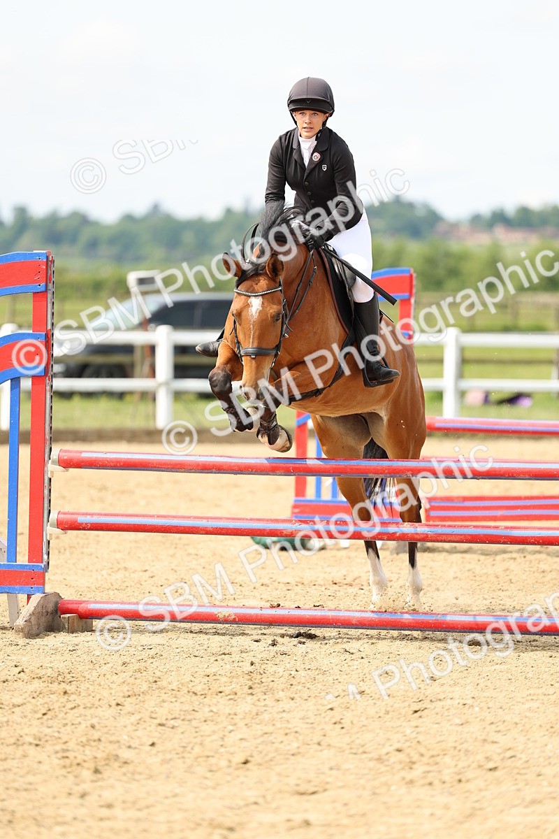 SBM_004521 - Class 16 - Senior British Novice - 90cm