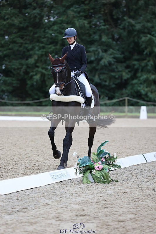 241024-134024-03907 - 220-Elizabeth.Barratt-SAP.TALISMAN