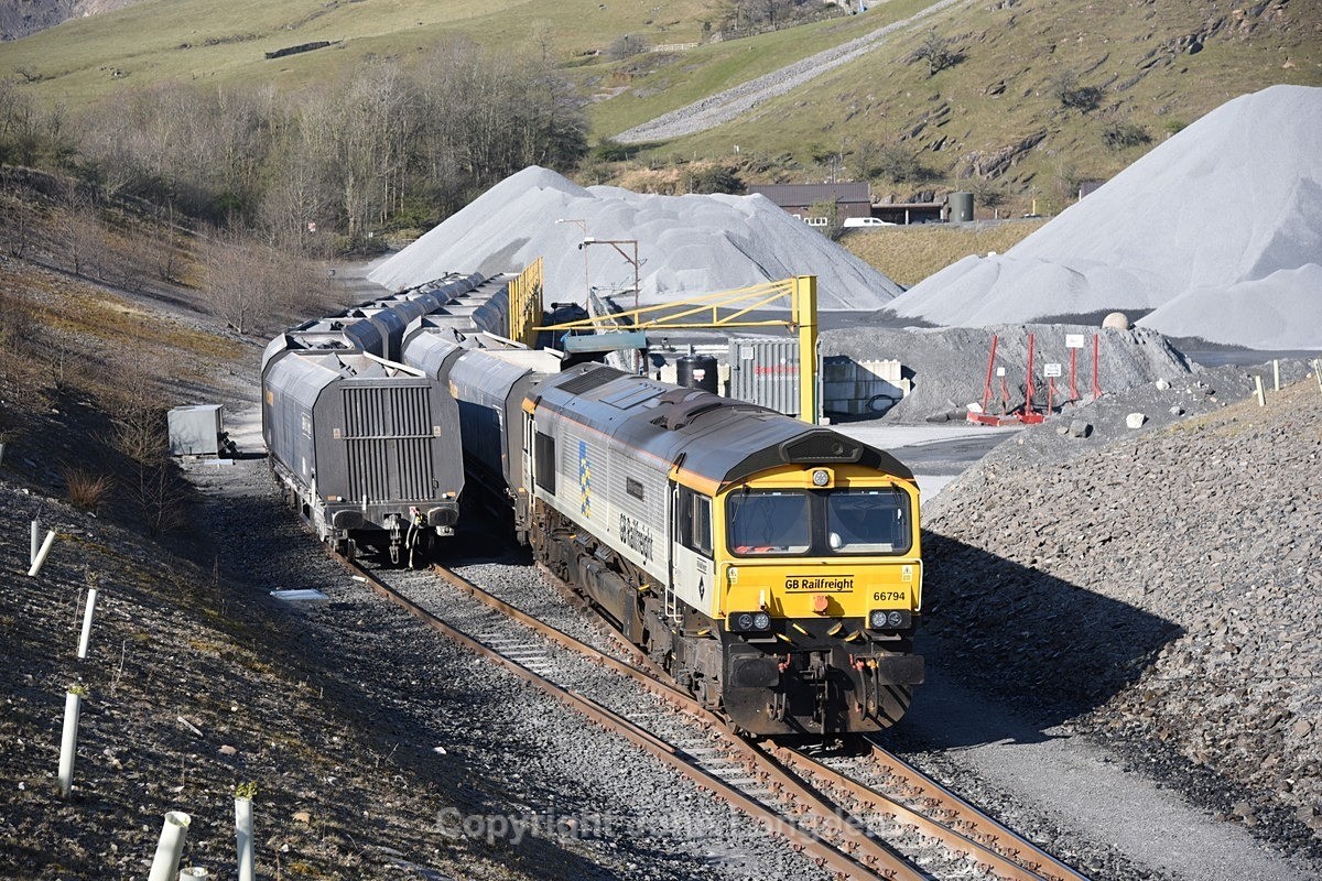 JL - 10.4.25 66794 6M38 Arcow - Bredbury, Arcow - Latest shots