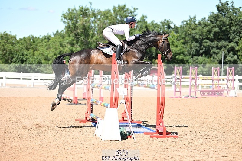 250709-134402-00928 - Cls 4 Snr Newcomers & Snr 1.10m