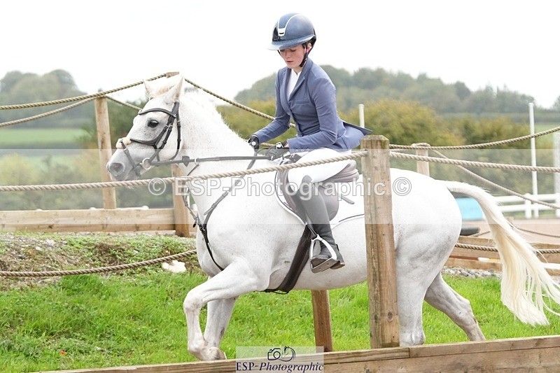 250920-162049-01604 - Cls 22 Pony Intro 90cm Derby