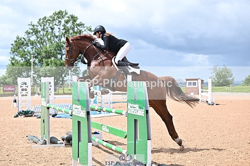 260610-120314-00346 - Cls 5 Snr Newcomers and 1.10m