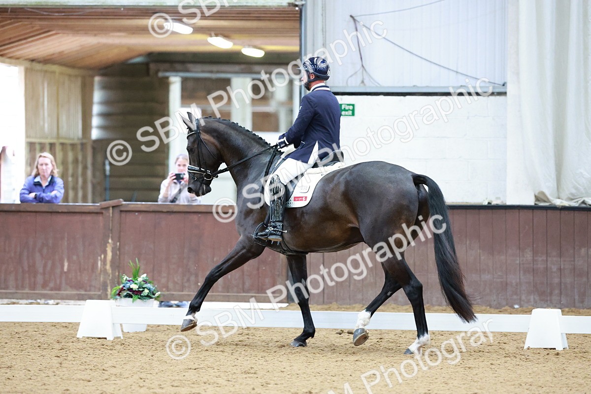 SBM_006303 - Class 3 - Medium 6 - 16.16-17.28