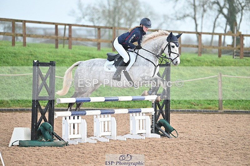 231203A-120630-01059 - Cls 18+19 Club and Schools 90cm