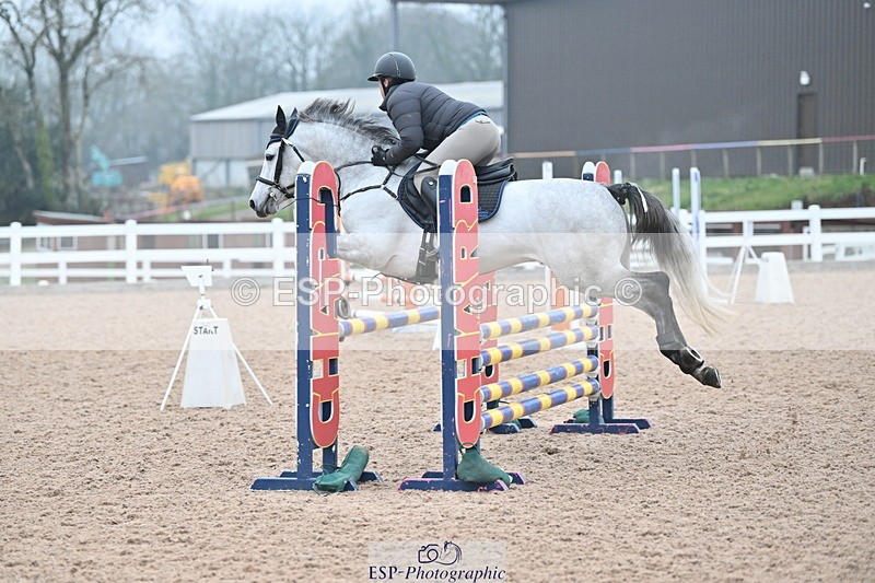 240113A-093520-01500 - Cls 9 British Novice and 90cm Open