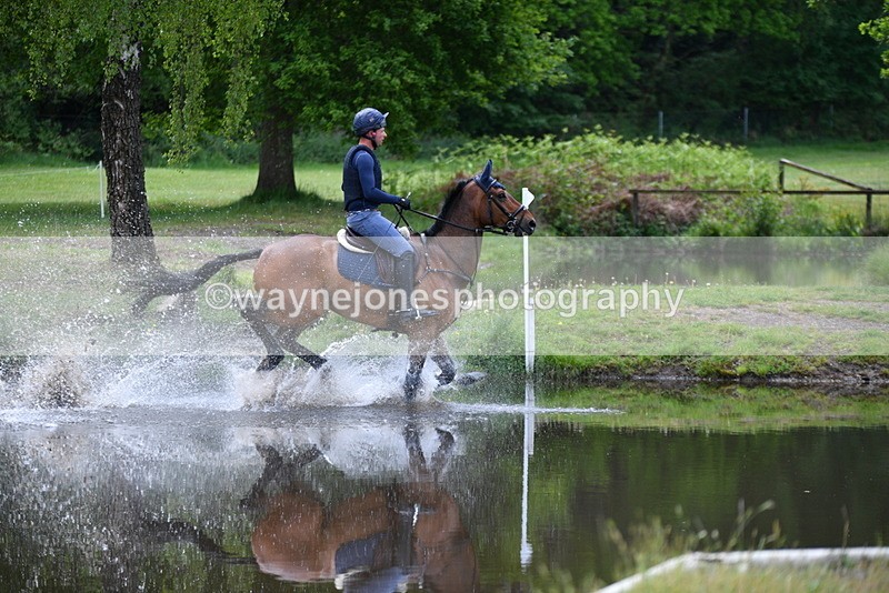 WJ5_5122 - Time 12:04 to 13:05