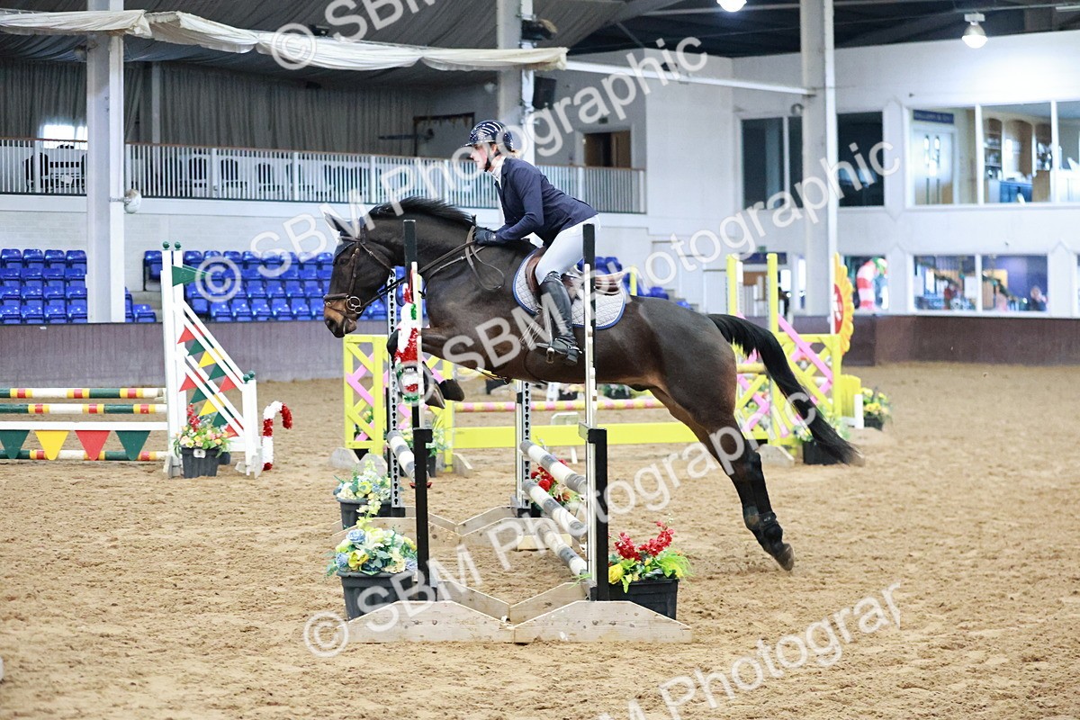 SBM_000175 - Class 1 - Clear Round 80cm - 90cm - 1.00m