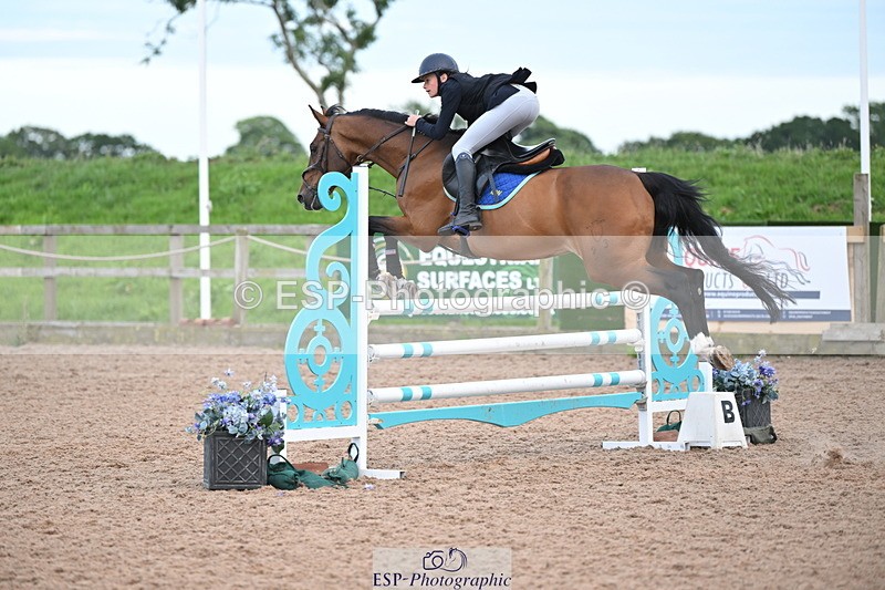 240629A-201614-10352 - Cls 20-22 Children on Horses